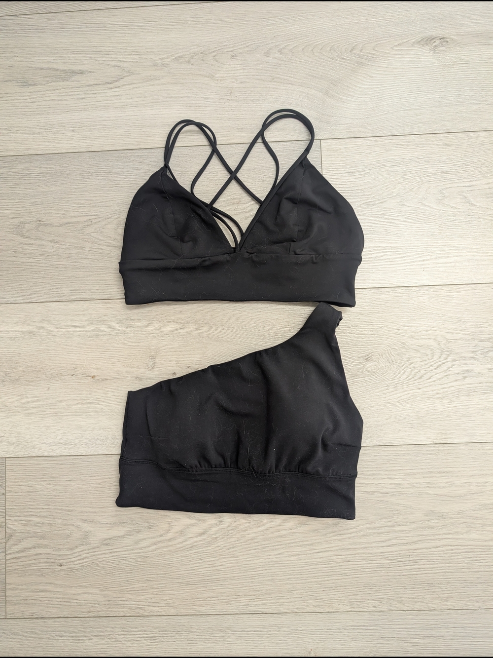 Lululemon Black Sports Bras Size 10